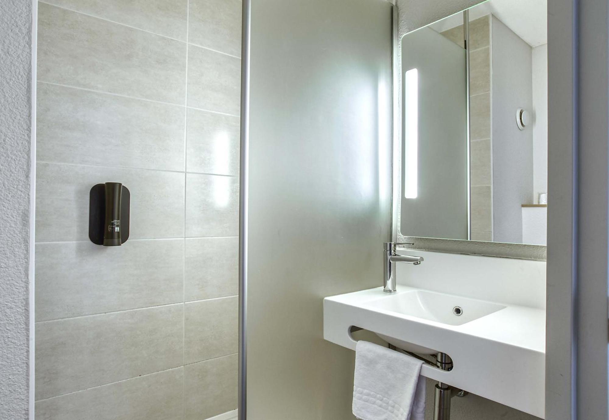 B&B Hotel Angouleme Le Gond-Pontouvre Eksteriør bilde